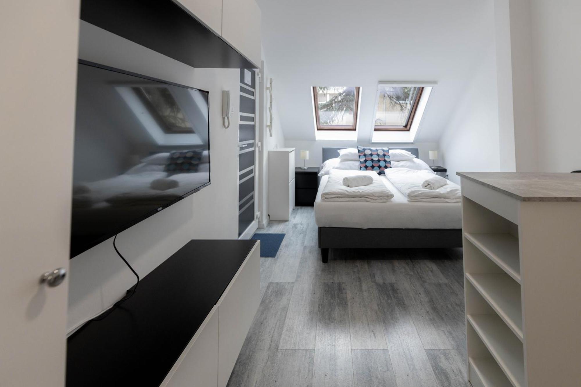 Roomstore Studio Apartments Eger Eksteriør bilde