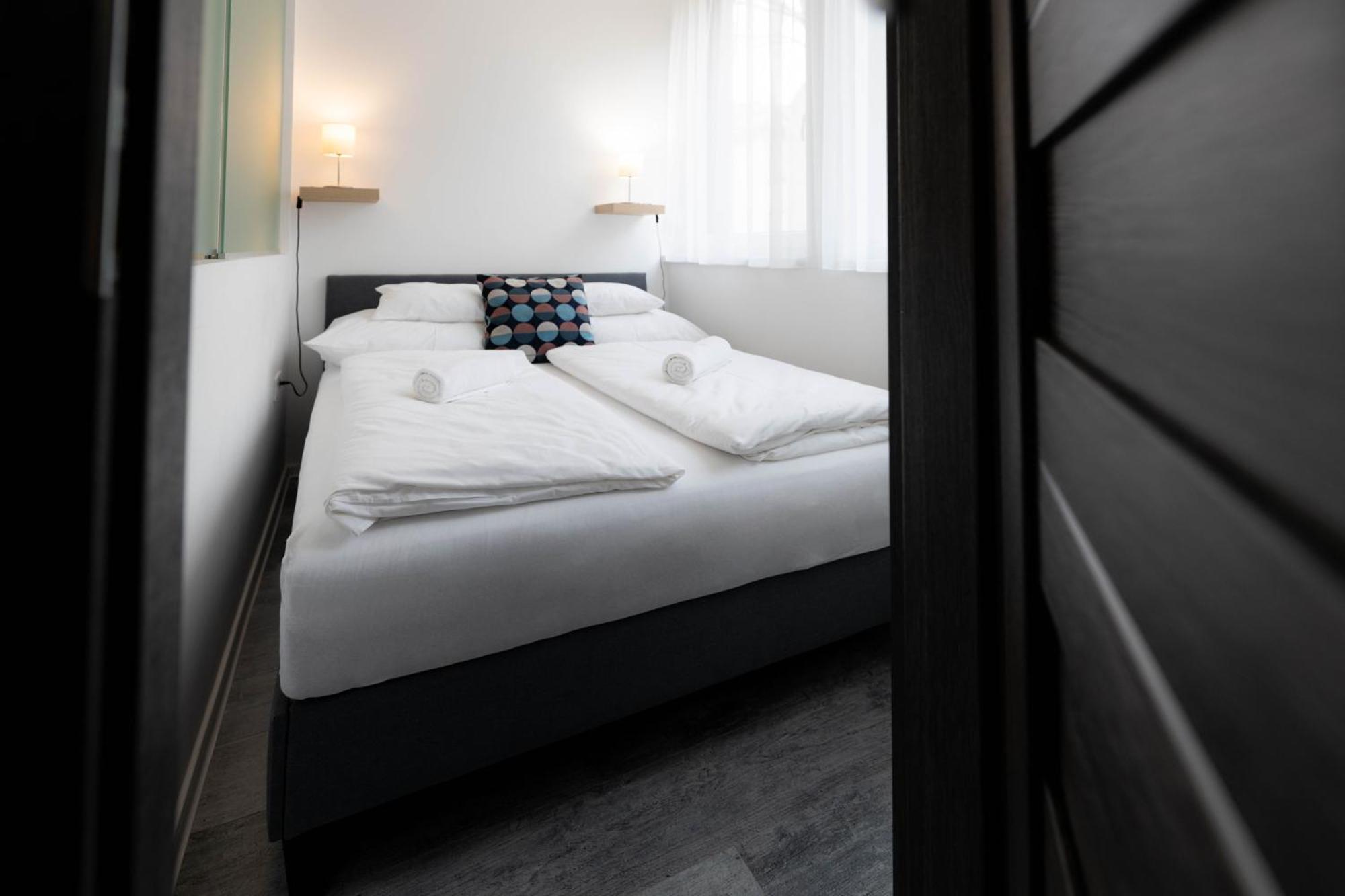 Roomstore Studio Apartments Eger Eksteriør bilde