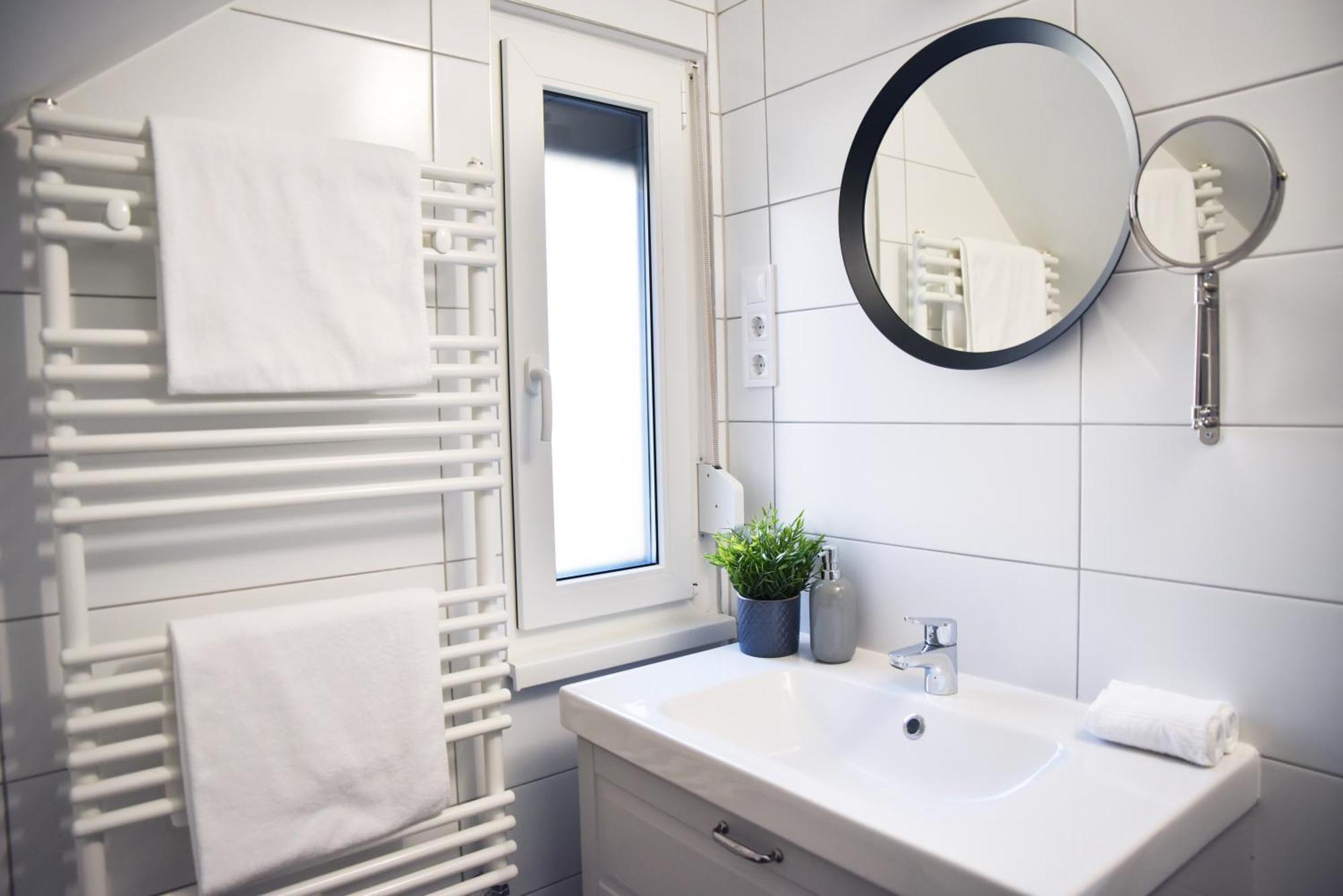 Roomstore Studio Apartments Eger Eksteriør bilde